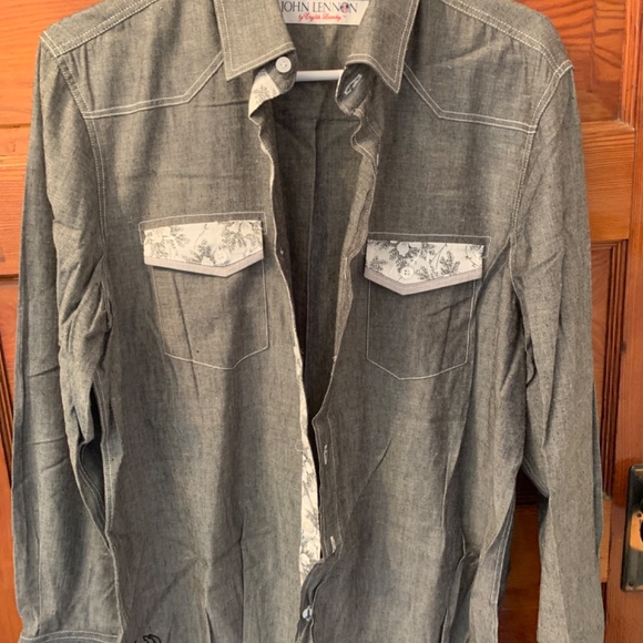 Men’s dress shirt - Picture 3 of 3